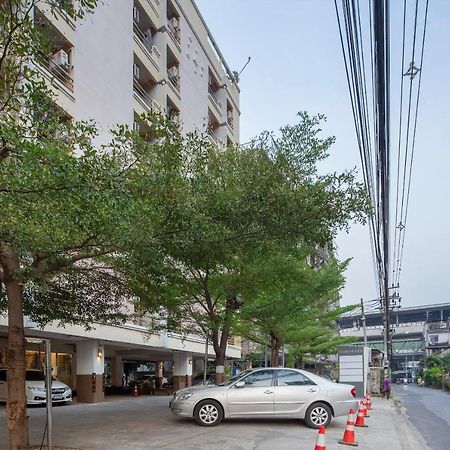 Gems Park Don Mueang Airport And Bts Hotel Bangkok Exterior photo