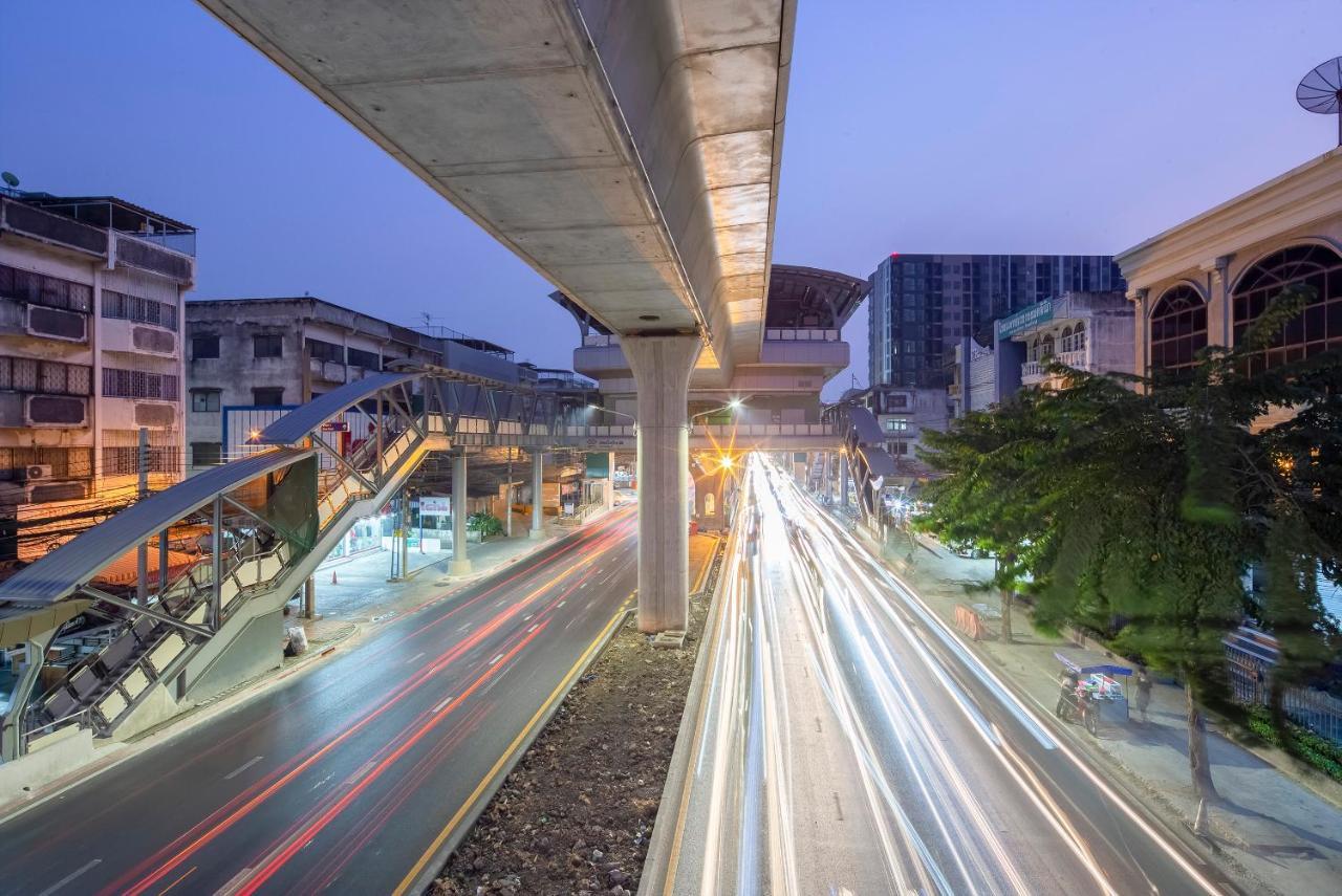 Gems Park Don Mueang Airport And Bts Hotel Bangkok Exterior photo